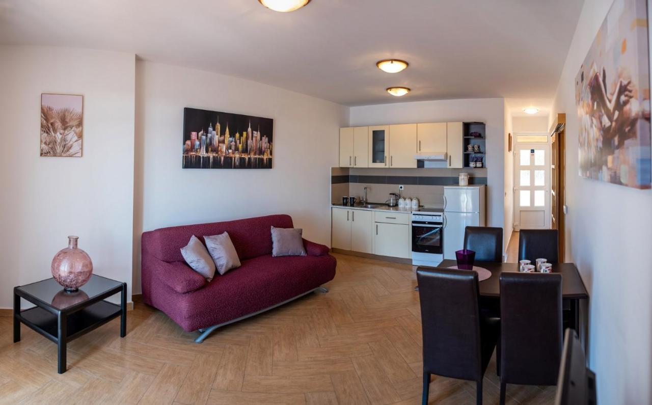 Apartments Sutalo 2 ซัฟทัท ภายนอก รูปภาพ