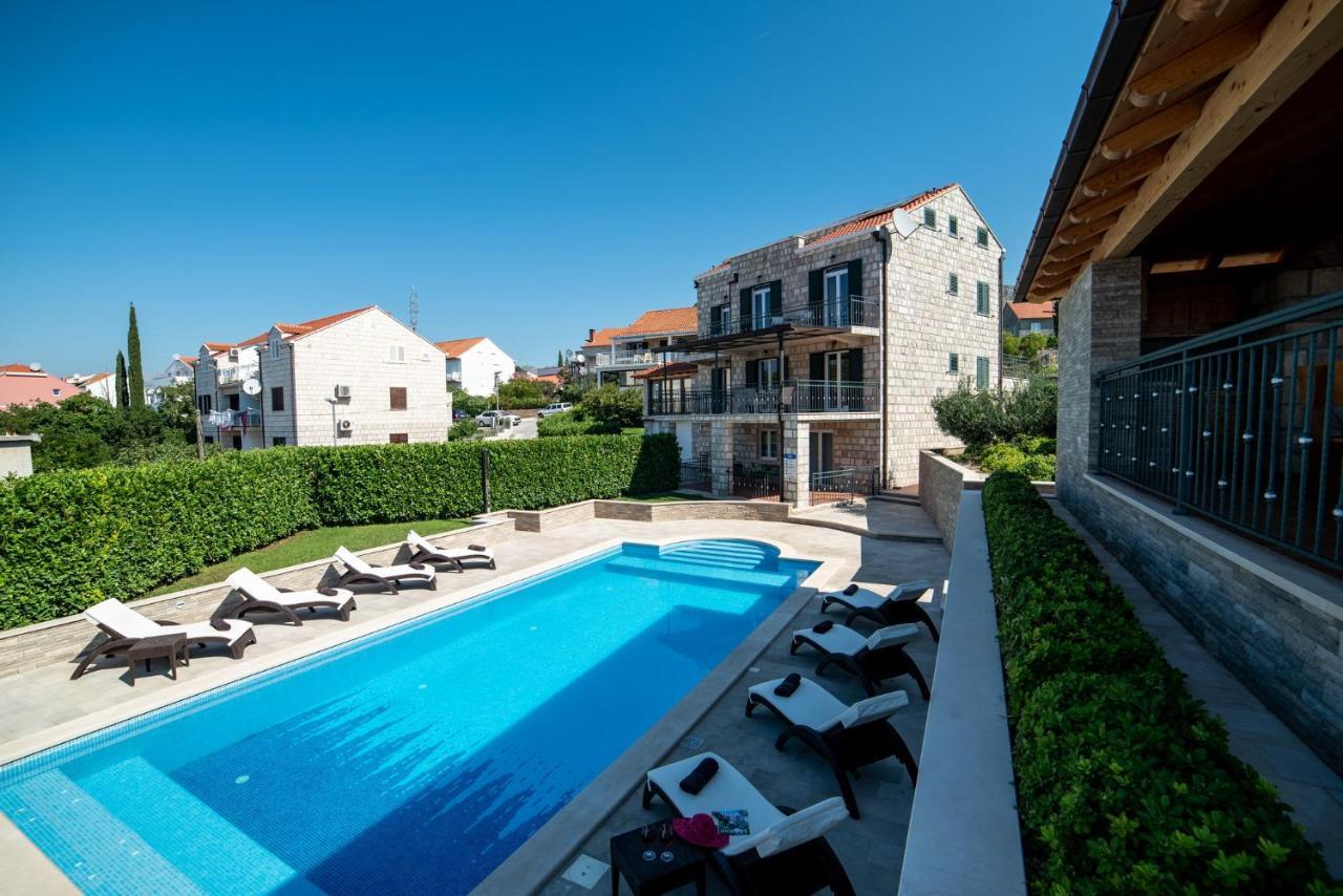 Apartments Sutalo 2 ซัฟทัท ภายนอก รูปภาพ
