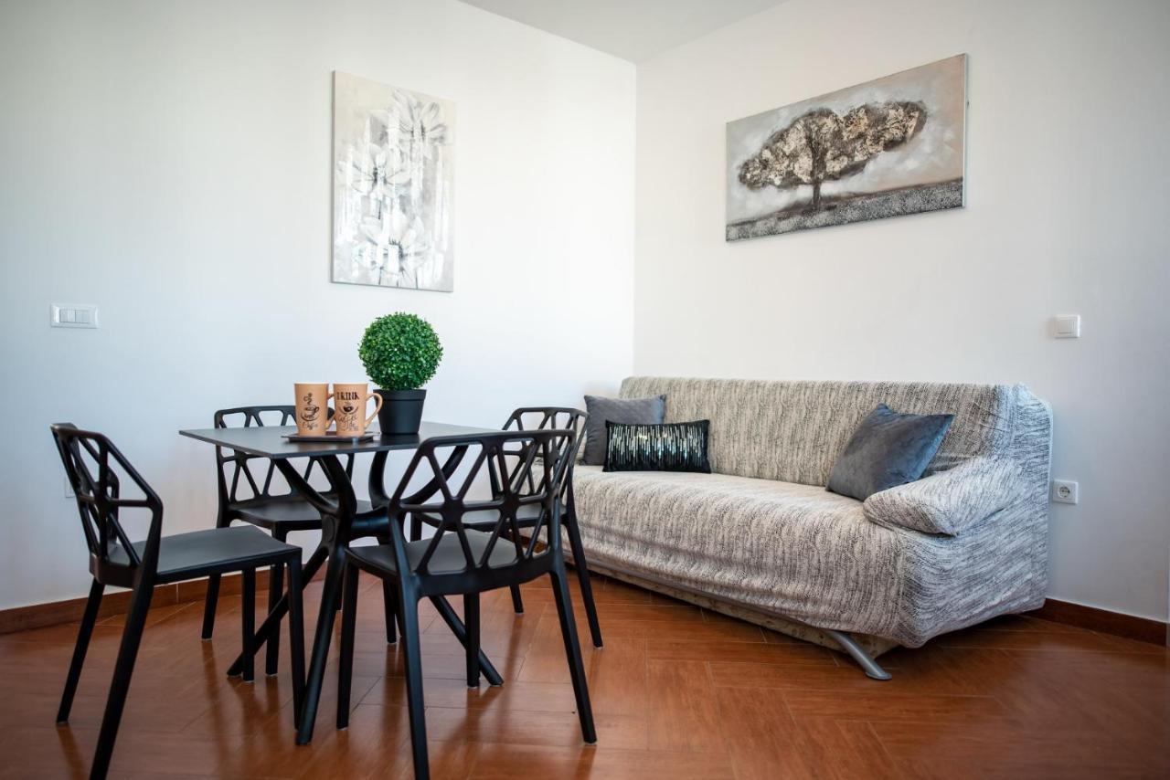 Apartments Sutalo 2 ซัฟทัท ภายนอก รูปภาพ