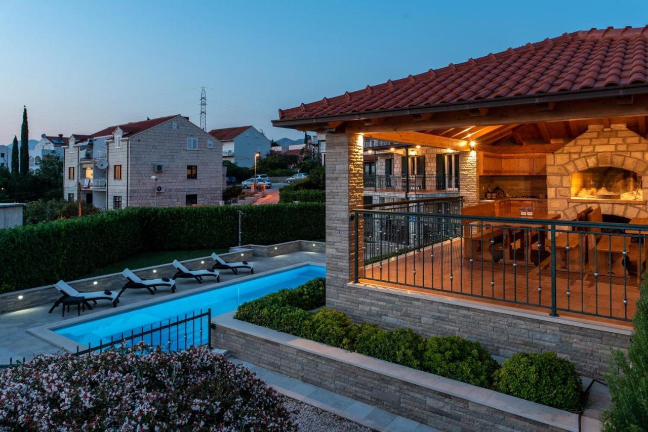 Apartments Sutalo 2 ซัฟทัท ภายนอก รูปภาพ